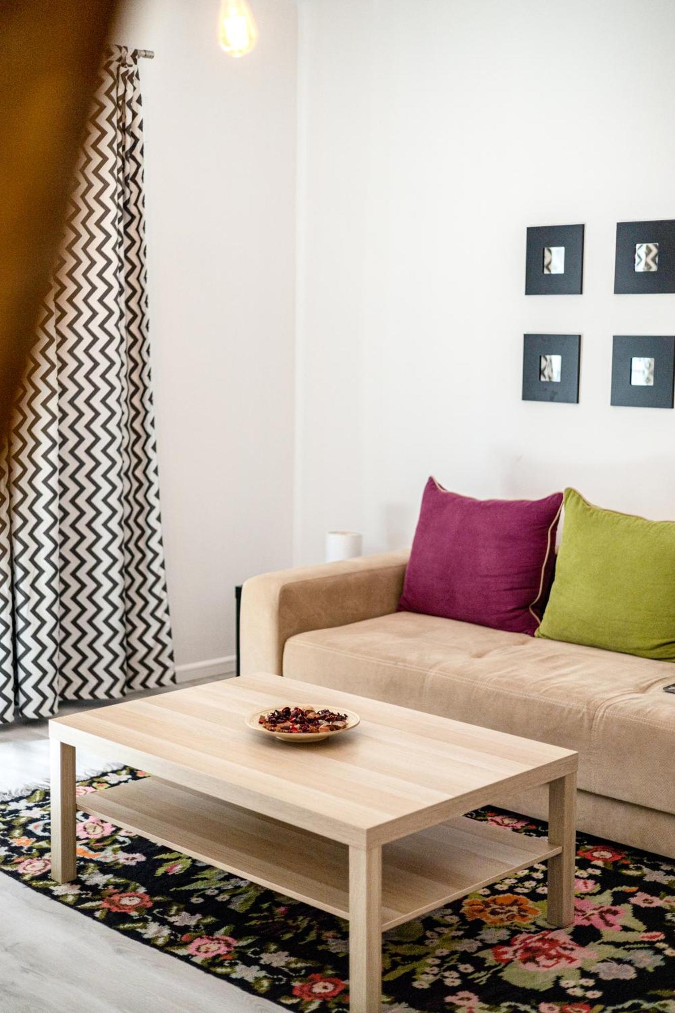 Domus Old Town Retreat Cozy & Central Bucareste Exterior foto